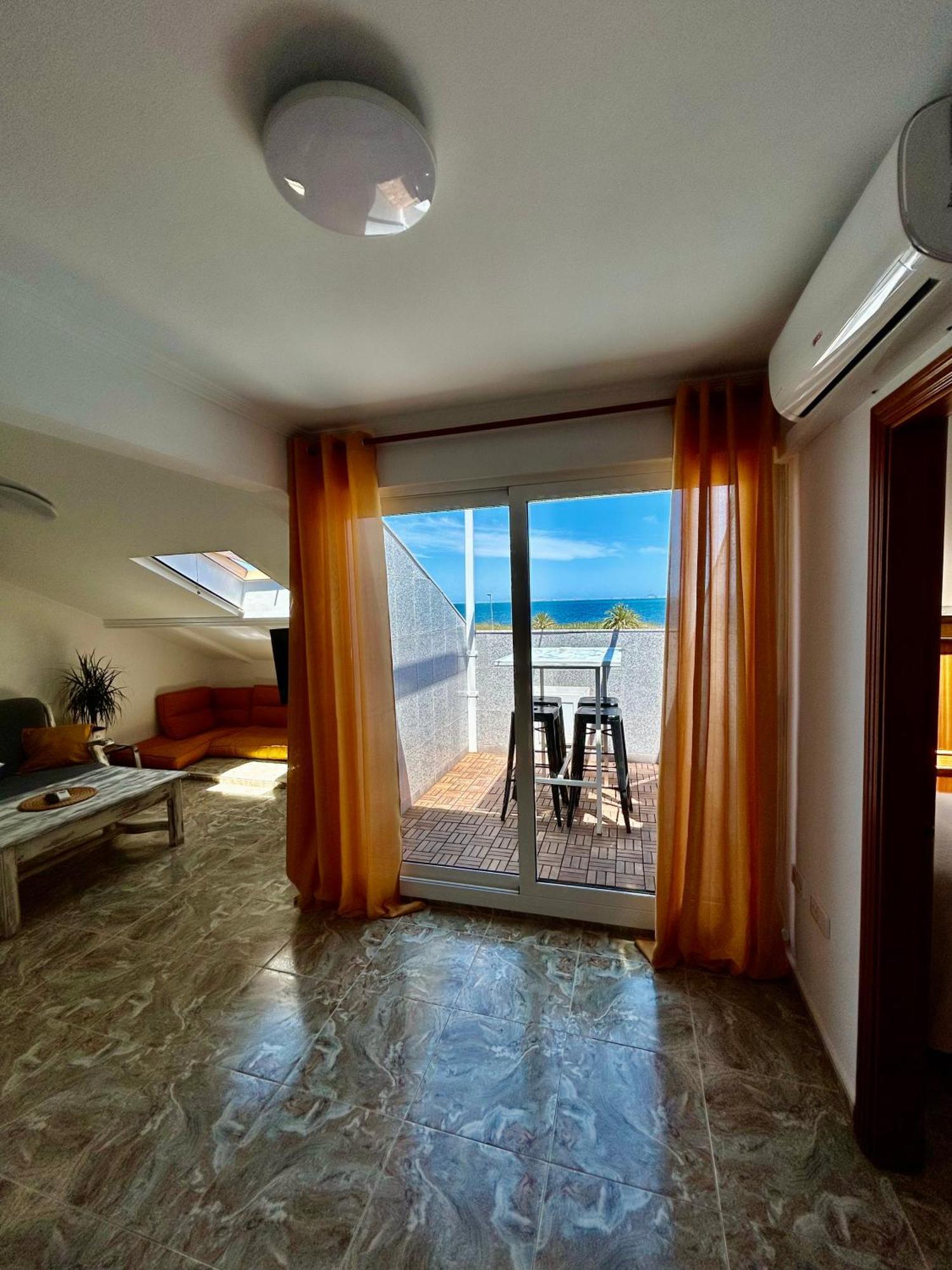 Apartamentos Oasis De Calma Los Alcázares Dış mekan fotoğraf